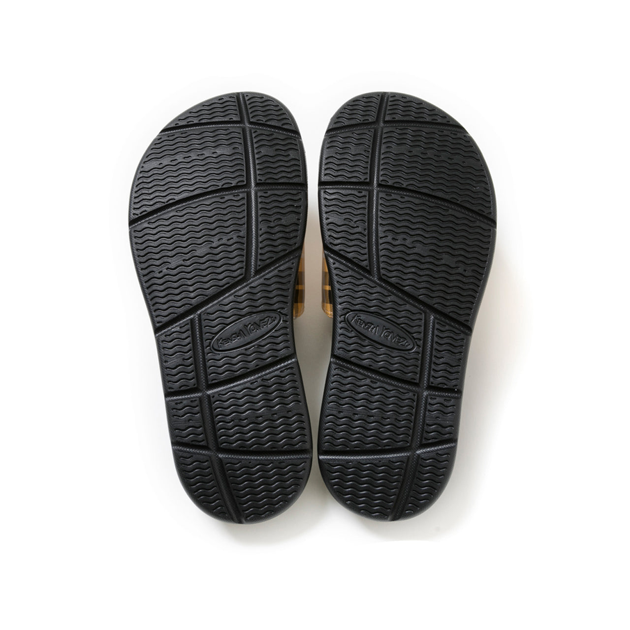 せきついくんサンダル